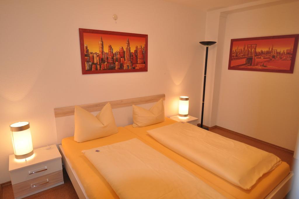 Hotel Nora Bad Krozingen Room photo